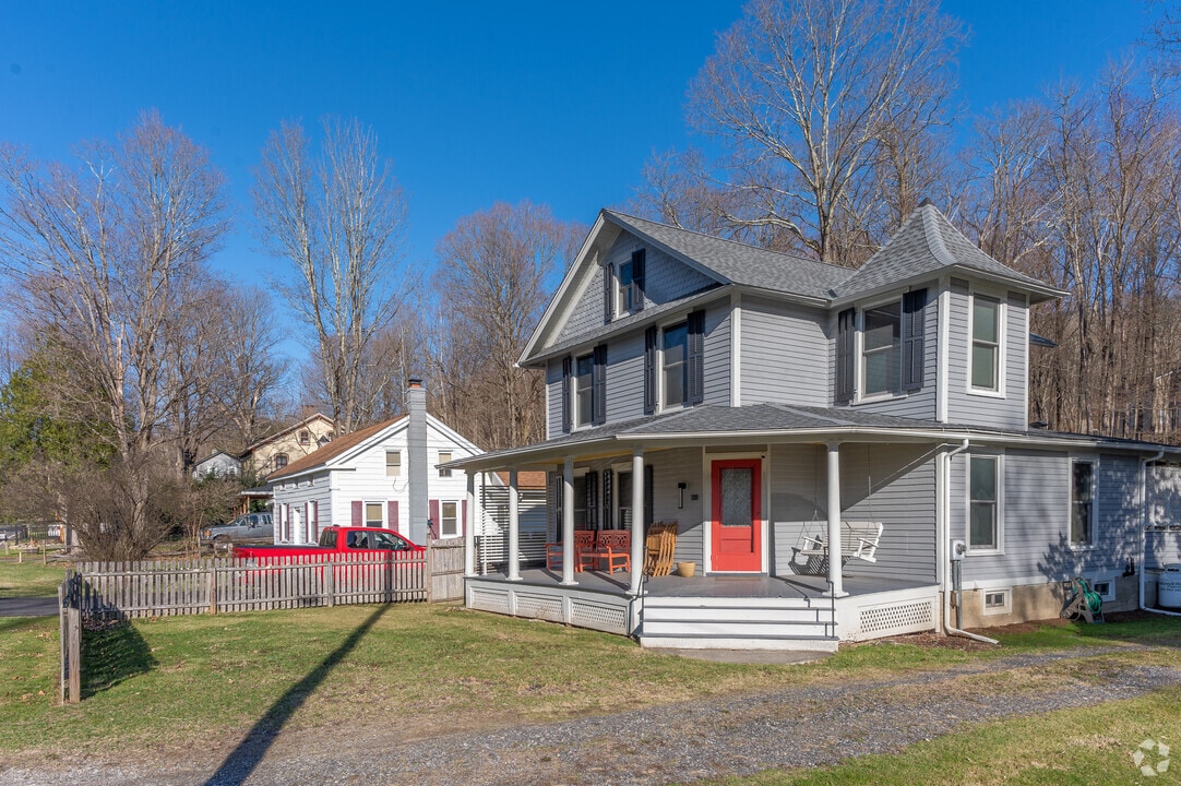 Residential construction and remodeling projects in Stanfordville, Dutchess County, New York