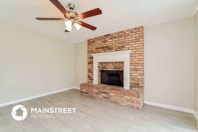 8734 Brackenwood Dr, Orlando, FL 32829 - photo 6