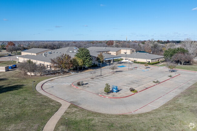 Glen Oaks Elementary is ranked #239 in Texas Elementary Schools.