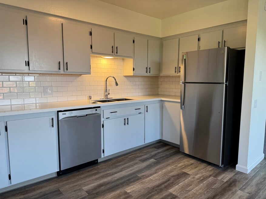 The Highlands - Main Office, La Mesa, CA 91941 - photo 1