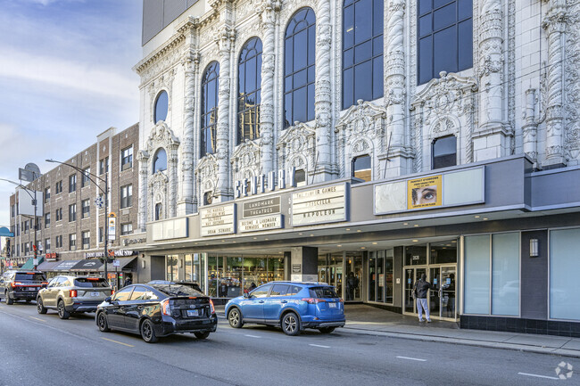 Century Theatre is a movie theater in Lakeview East.