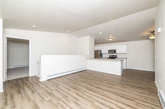 HILLCREST ESTATES, Shawano, WI 54166 - photo 5