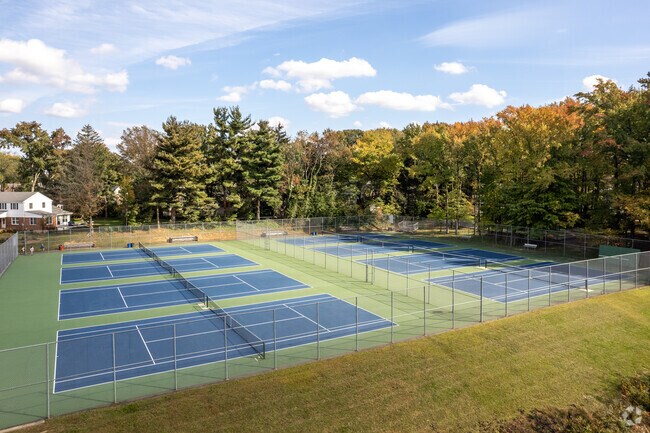 Play tennis at William A Rohrer Middle School.