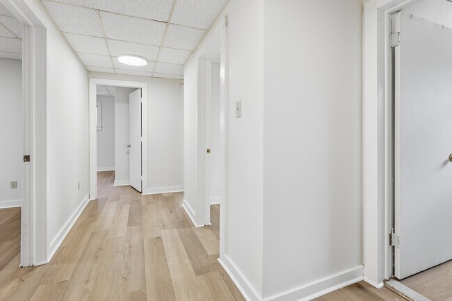 2521 N Main Ave unit 2, Scranton, PA 18508 - photo 3