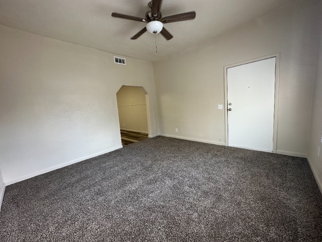 921 Main St unit A, Belton, MO 64012 - photo 3