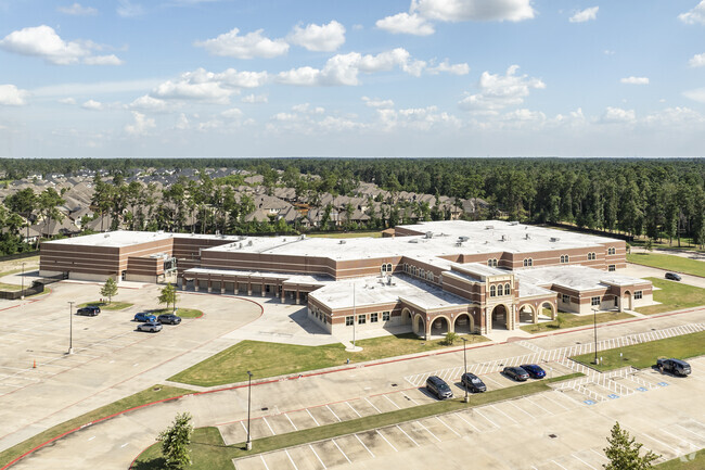 Clark Intermediate is located in the Woodson's Reserve neighborhood in Spring, Texas.