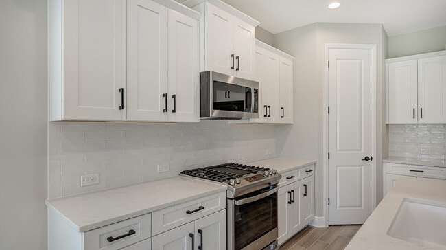 14551 Skipping Stone Loop, Parrish, FL 34219 - photo 7