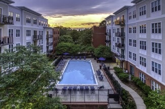 410 S Maple Ave, Falls Church, VA 22046