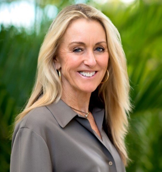 Debra Merle