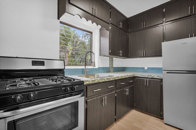 749 NE 122nd St unit 4, North Miami, FL 33161 - photo 6