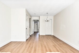 604 Devils Foot Rd, North Kingstown, RI 02852