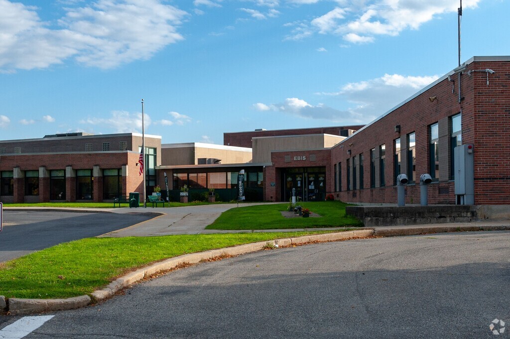 Eugene Brooks Middle School serves students in the Outlying Dutchess County community.