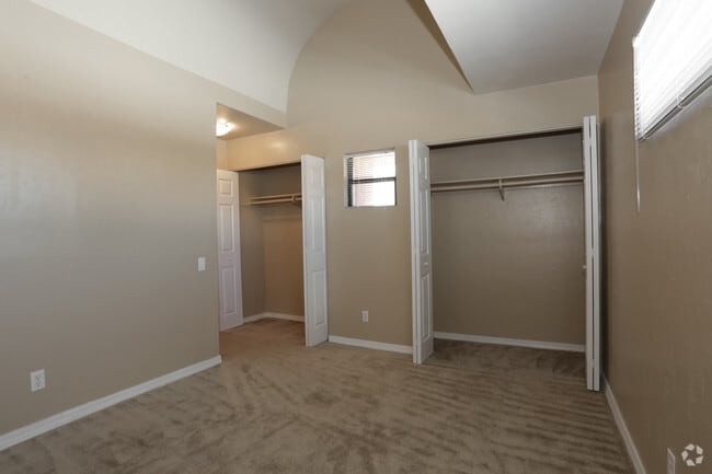 Pebble Creek Apartments, Tucson, AZ 85730 - photo 2