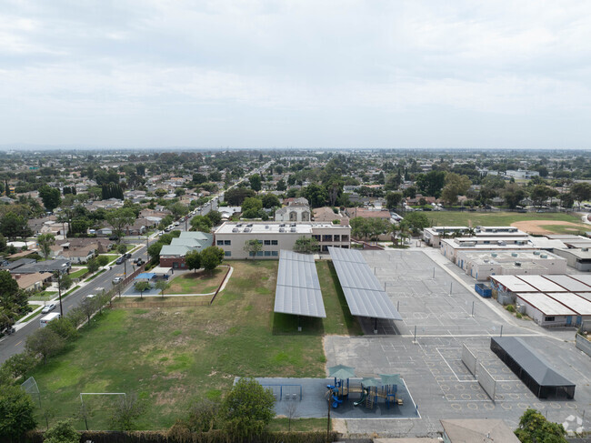 Lynwood Middle School