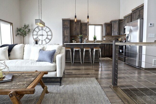 400 Hummel Ct unit 37835225, Grand Forks, ND 58201 - photo 6