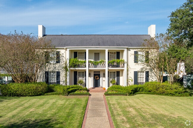 Colonial revival homes are a popular site in Downtown Beaumont.