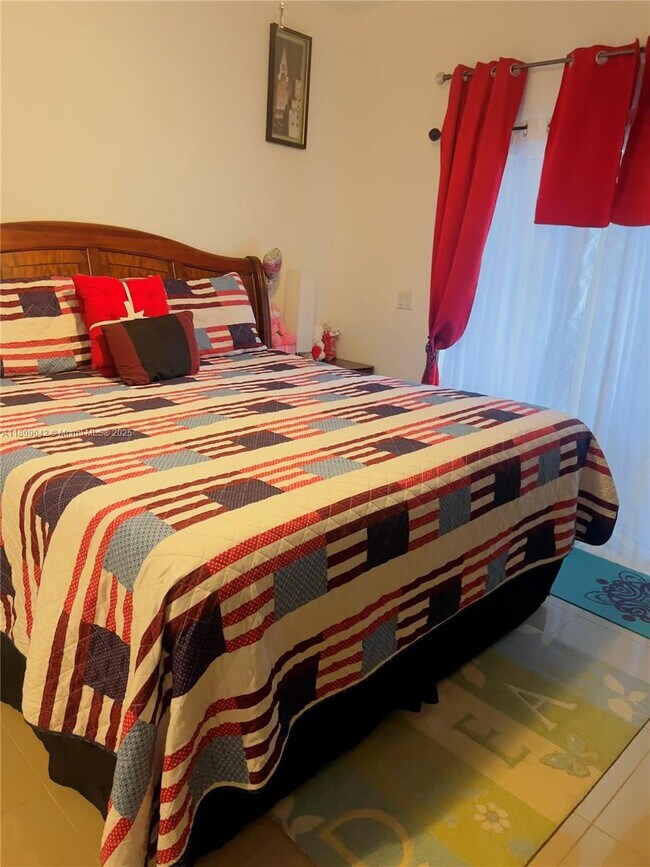 9125 Whistable Walk, Tamarac, FL 33321 - photo 6