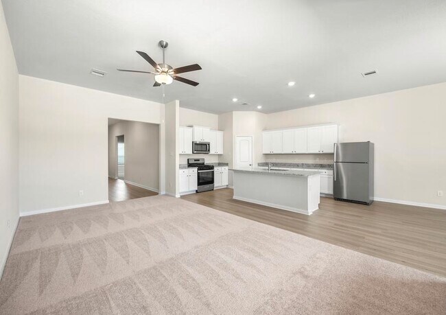 13817 Starboard Reach Dr unit 37564852, Texas City, TX 77568 - photo 5