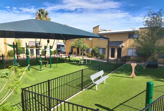 Villas Las Naranjas, Tucson, AZ 85710 - photo 6