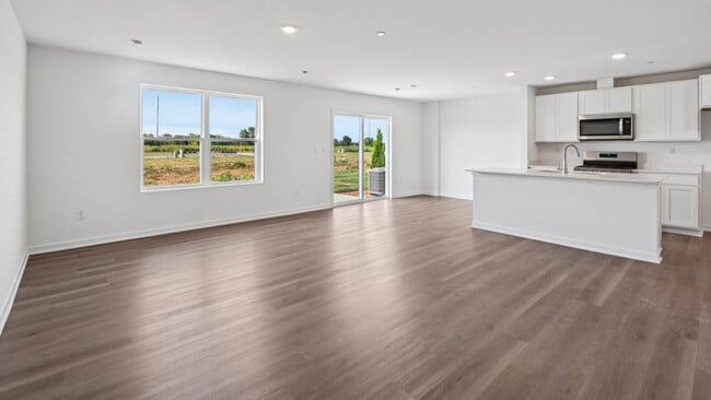 3535 Richardson Cir, Yorkville, IL 60560 - photo 3