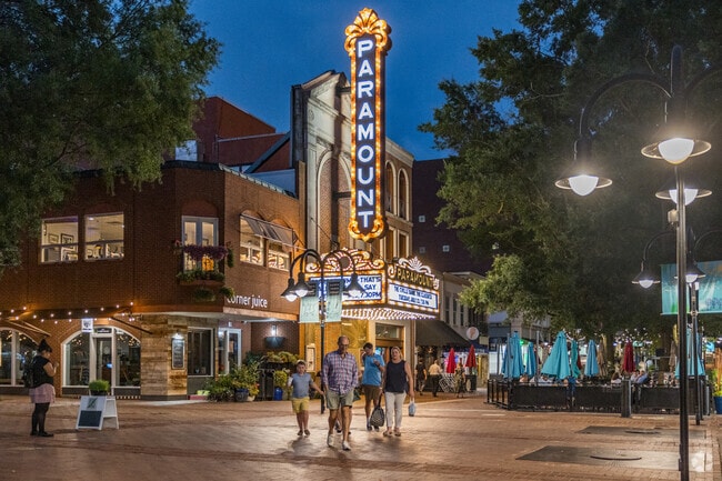 Gather the family for an unforgettable late-night movie experience at Jefferson Park Avenue!