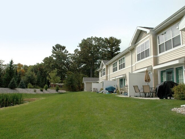 Townhomes of Craftsman Village, Plover, WI 54467 - photo 2