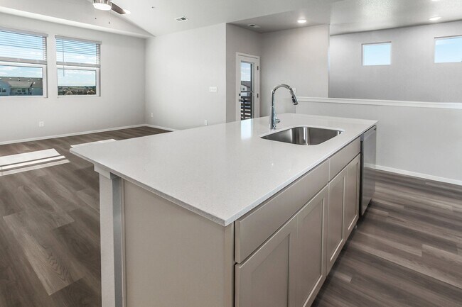 RainDance - Condos unit 8, Windsor, CO 80550 - photo 6