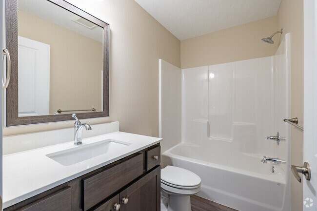 9085 Kingsfield Dr unit 38703605, Kingsley, MI 49649 - photo 5