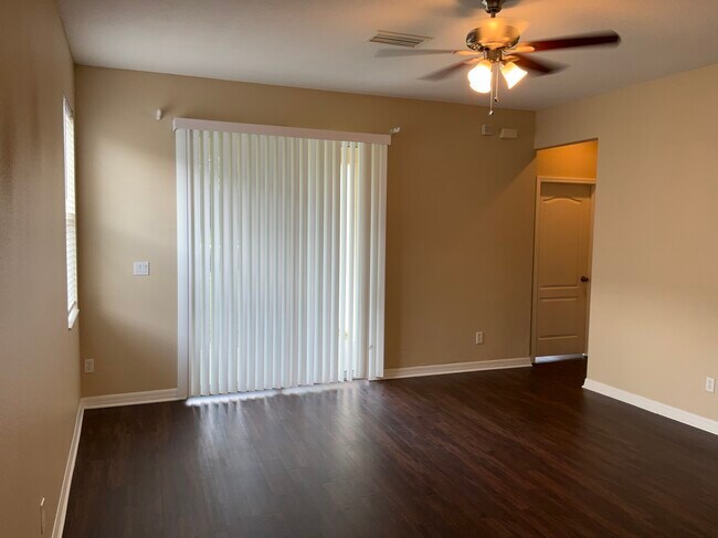 15031 Skip Jack Loop, Lakewood Ranch, FL 34202 - photo 7