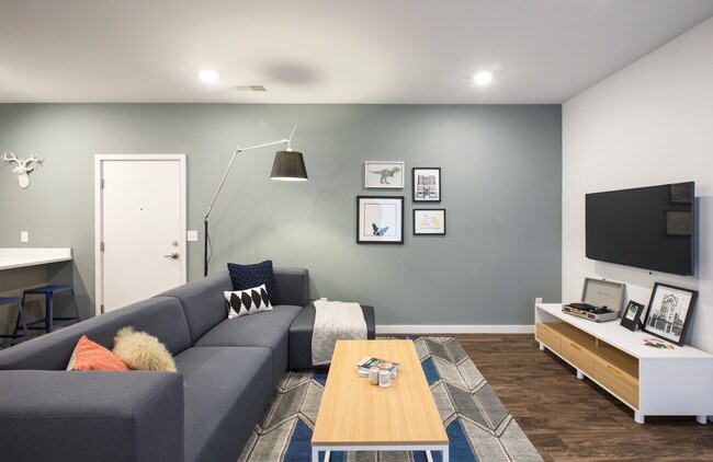 1008 S. 4th, Champaign, IL 61820 - photo 4