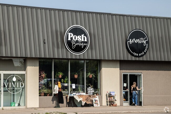 Find fun boutiques all along Tower Avenue in Superior.