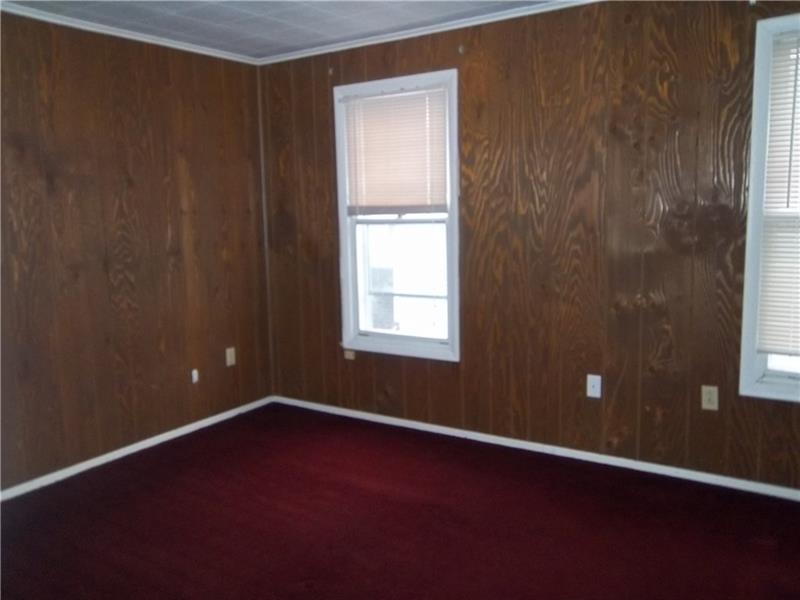 219 Chestnut St unit 217 B, Kittanning, PA 16201 - photo 1