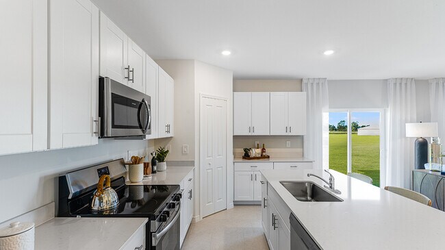 19550 Fairhill Ct, Lehigh Acres, FL 33936 - photo 3