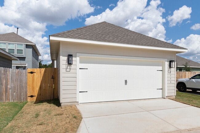 707 Stampede Rd unit 38760840, San Marcos, TX 78666 - photo 4