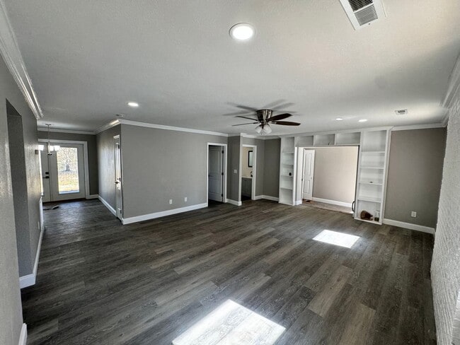 2726 Highland Cir unit 2, Kodak, TN 37764 - photo 3