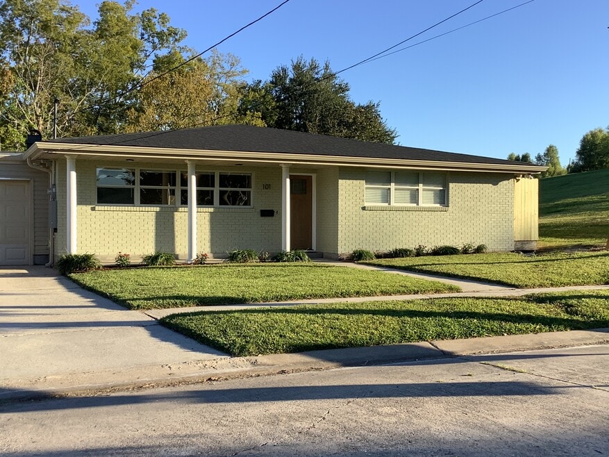 101 Hibiscus Place, River Ridge, LA 70123 - photo 1