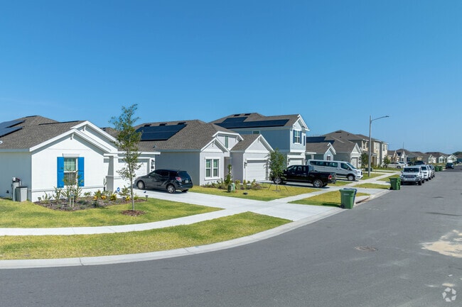 Why not help design your own home with the many options of new home communities in Cypresswood.