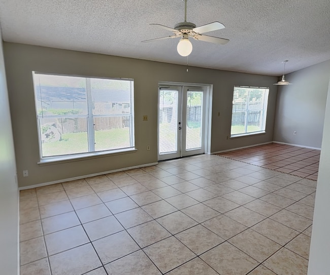 1618 Cassingham Cir, Ocoee, FL 34761 - photo 7