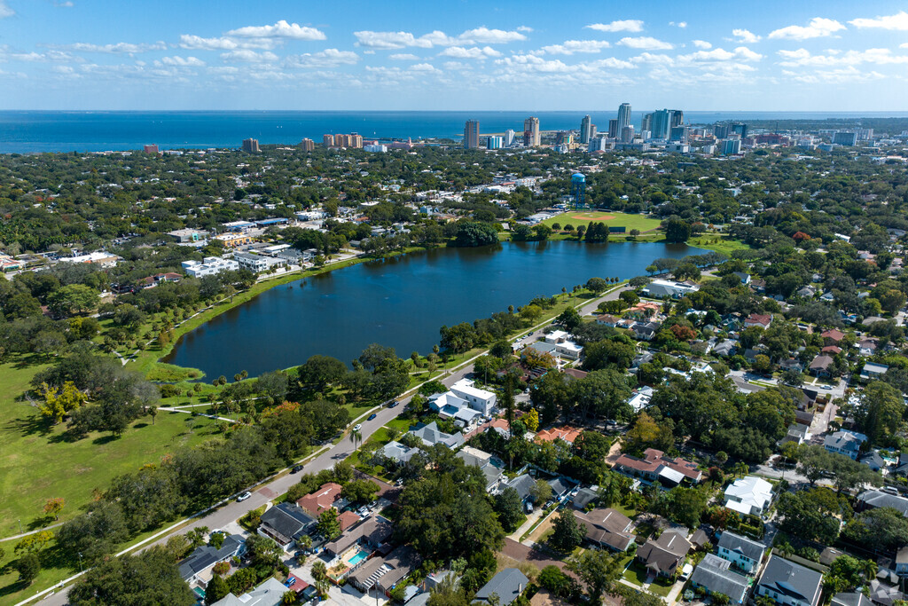 Crescent Lake Apartments - 1919-1931 9th St N, Saint Petersburg, FL ...