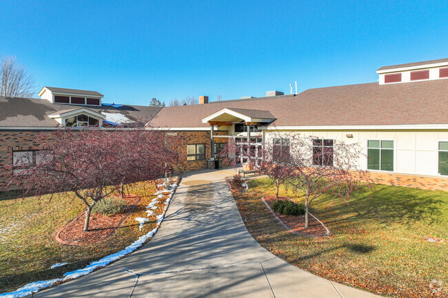 The student population of Hugo Elementary is 283 and the school serves K-1st.