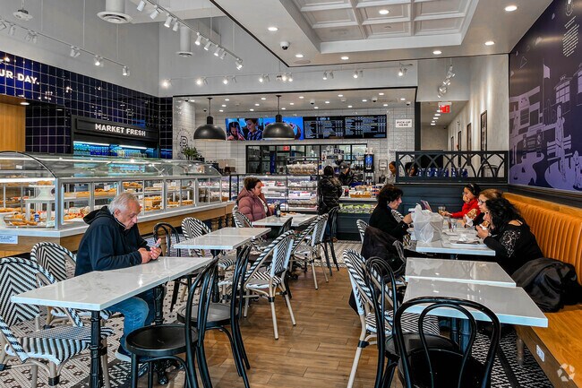 Cozy bites and coffee at Paris Baguette in North Brunswick.
