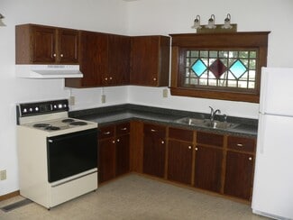 204 W Cedar St Unit Apartment A, Chippewa Falls, WI 54729