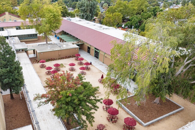 Your kids will enjoy learning in the inspiring atmosphere of  John Knight Middle School