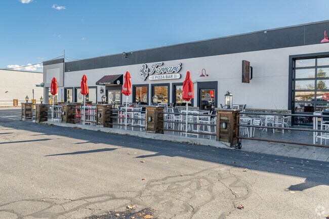 Ferrari Pizza Bar serves pizza and Italian favorites in the heart of Chili.