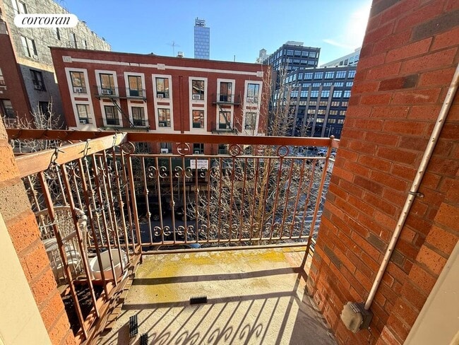 467-469 Vanderbilt Ave, Brooklyn, NY 11238 - photo 7