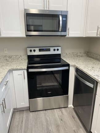 3420 University Blvd S, Jacksonville, FL 32216