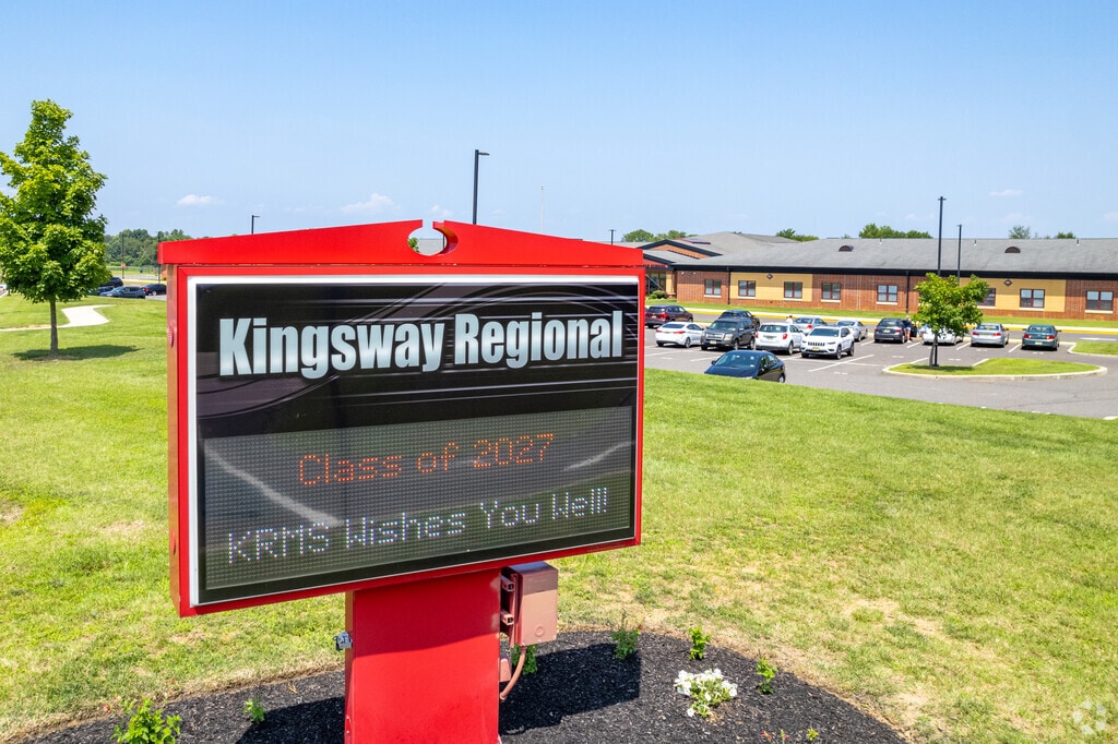 Kingsway Regional Middle School serves 7-8th grade, located in Woolwhich Township.