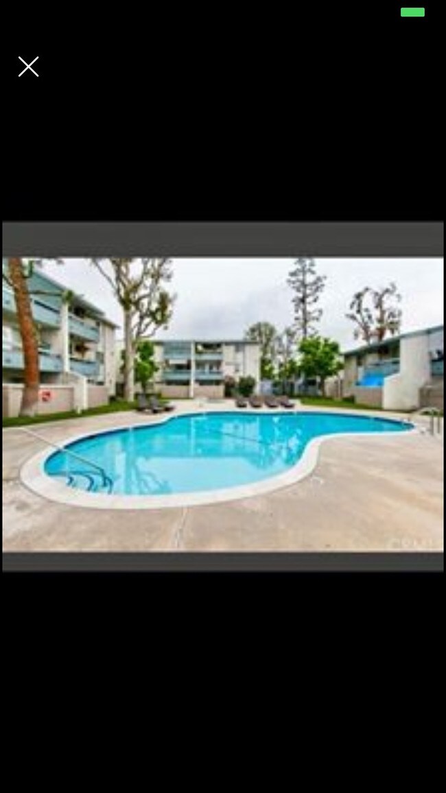 21800 Schoenborn St Unit 217, Los Angeles, CA 91304