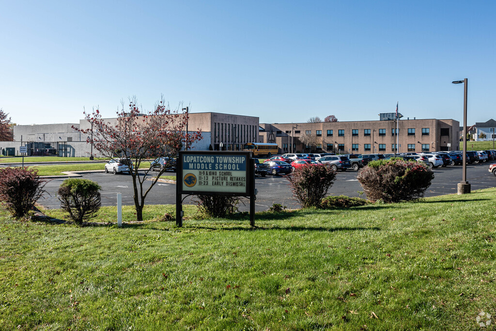 Lopatcong Twp Middle School