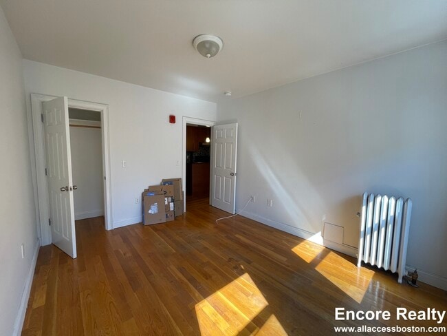108 Peterborough St unit 108-8, Boston, MA 02215 - photo 7